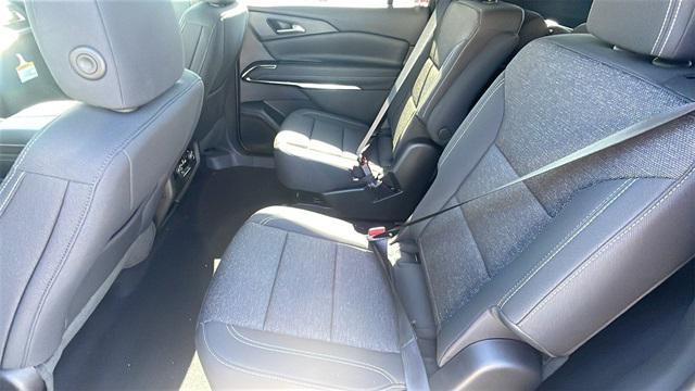 new 2026 Chevrolet Traverse car, priced at $41,113