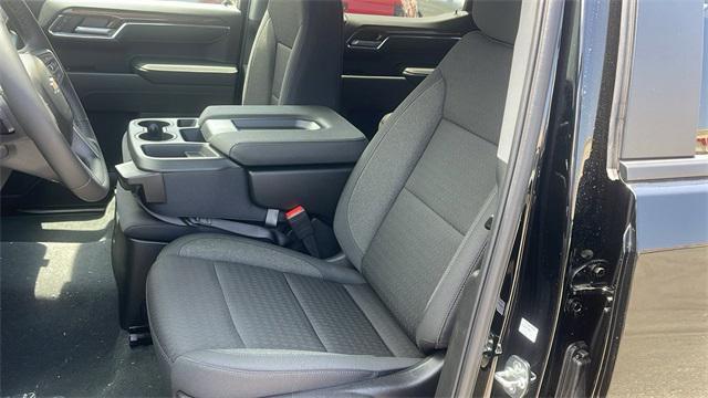 new 2025 Chevrolet Silverado 1500 car, priced at $45,045