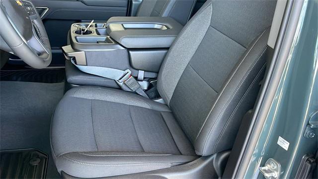 new 2025 Chevrolet Silverado 1500 car, priced at $46,700