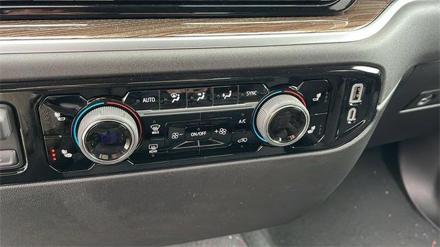 new 2025 Chevrolet Silverado 1500 car, priced at $48,586