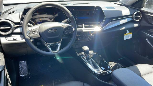new 2025 Chevrolet Trax car, priced at $24,840