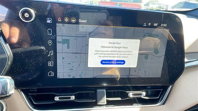 new 2026 Chevrolet Equinox car, priced at $30,085