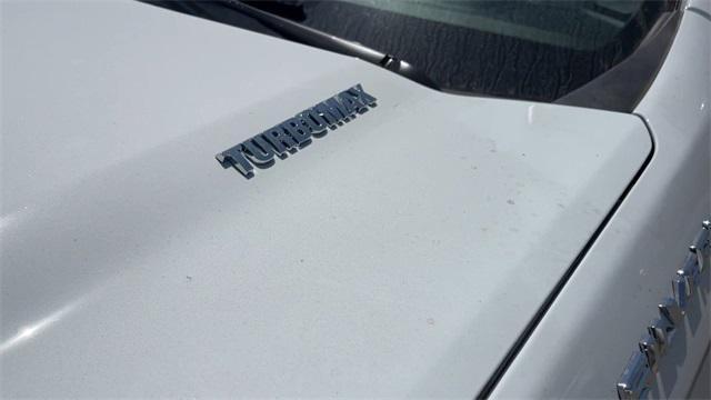 new 2025 Chevrolet Silverado 1500 car, priced at $40,220