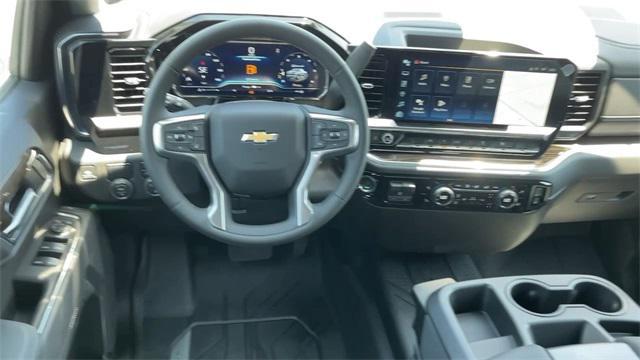 new 2025 Chevrolet Silverado 1500 car, priced at $40,220