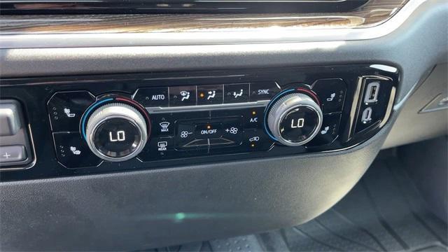 new 2025 Chevrolet Silverado 1500 car, priced at $40,220