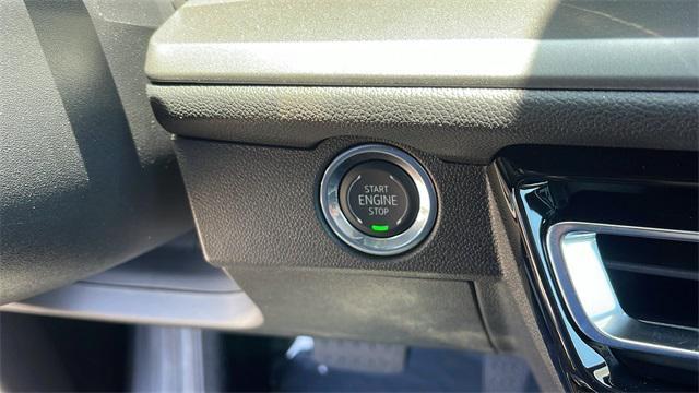 new 2025 Chevrolet Traverse car, priced at $38,130