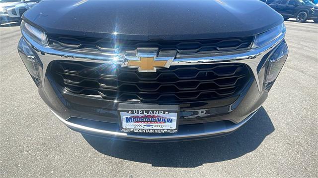 new 2025 Chevrolet Trax car, priced at $21,385