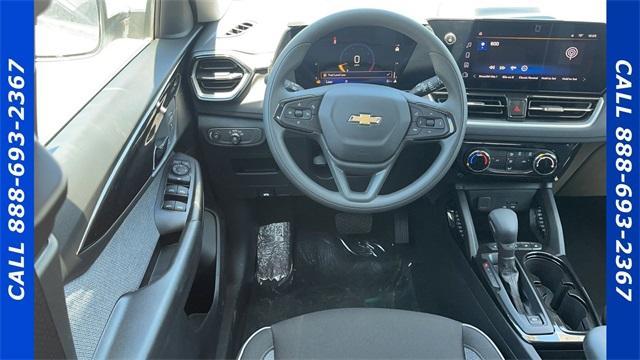 new 2024 Chevrolet TrailBlazer car, priced at $22,750