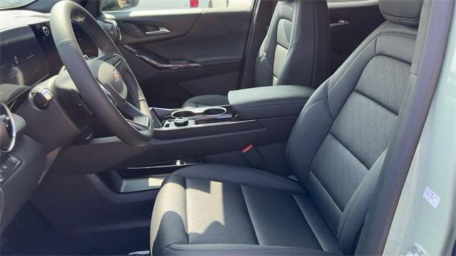new 2026 Chevrolet Equinox car, priced at $27,370