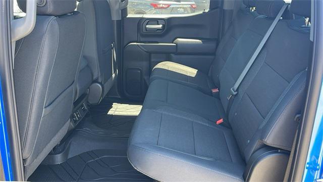 new 2025 Chevrolet Silverado 1500 car, priced at $45,995