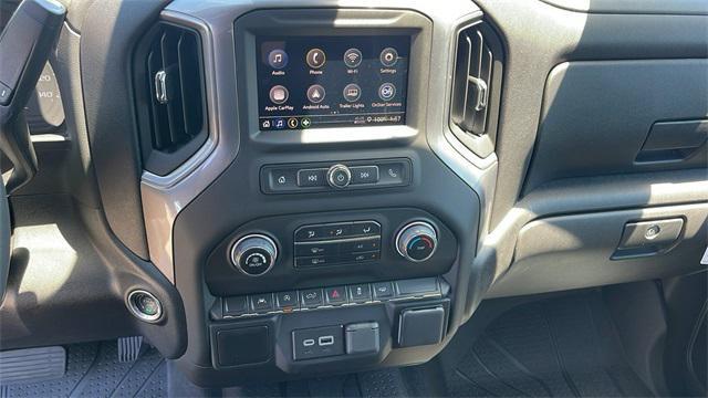 new 2025 Chevrolet Silverado 1500 car, priced at $45,995