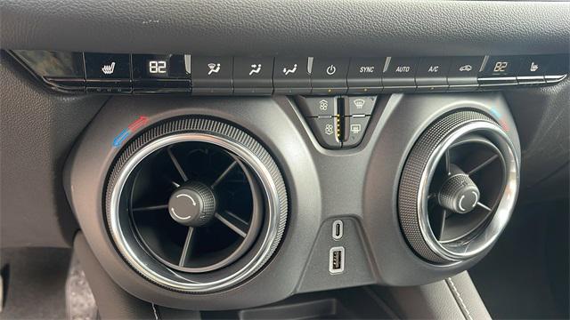 new 2025 Chevrolet Blazer car, priced at $36,110