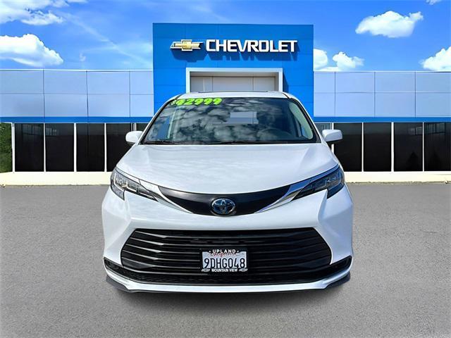 used 2022 Toyota Sienna car, priced at $37,636