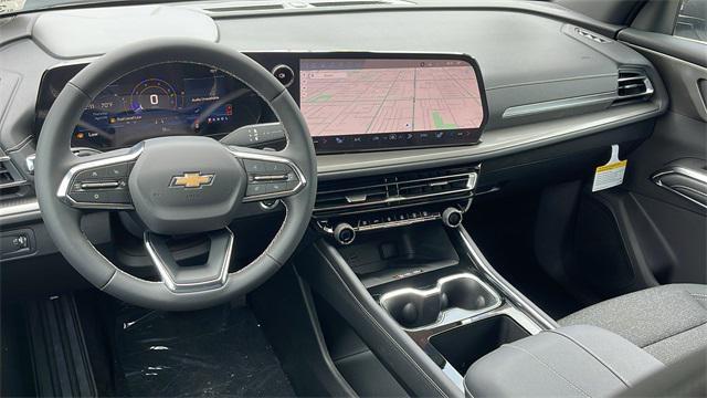 new 2025 Chevrolet Traverse car, priced at $39,172
