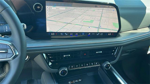new 2025 Chevrolet Suburban car, priced at $76,762
