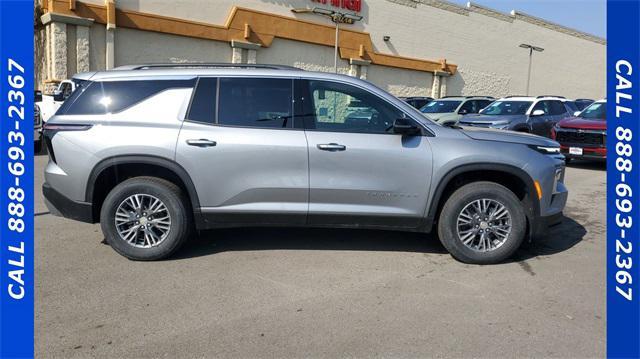 new 2025 Chevrolet Traverse car, priced at $40,615