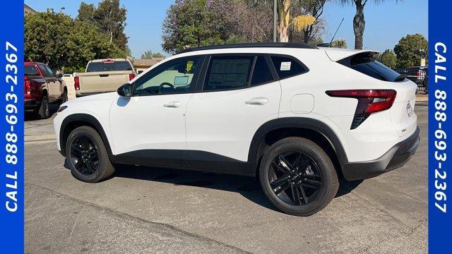 new 2025 Chevrolet Trax car, priced at $23,074