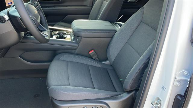 new 2025 Chevrolet Tahoe car, priced at $60,234