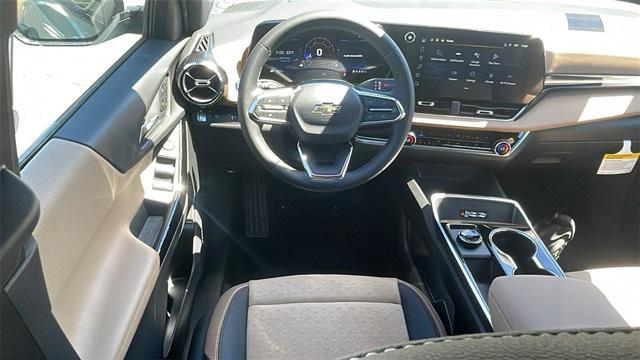 new 2026 Chevrolet Equinox car, priced at $30,085