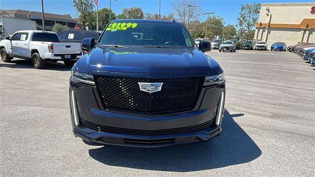 used 2023 Cadillac Escalade ESV car, priced at $89,807