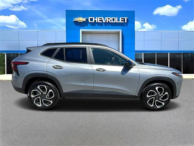new 2025 Chevrolet Trax car, priced at $22,855