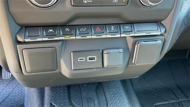 new 2025 Chevrolet Silverado 1500 car, priced at $35,355