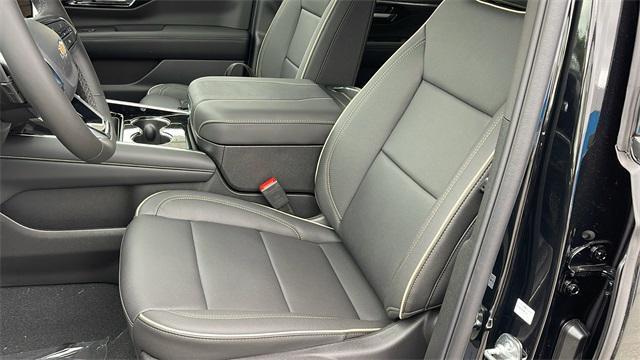 new 2025 Chevrolet Tahoe car, priced at $73,680