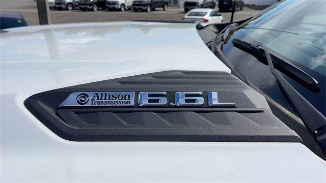 new 2025 Chevrolet Silverado 2500 car, priced at $54,912