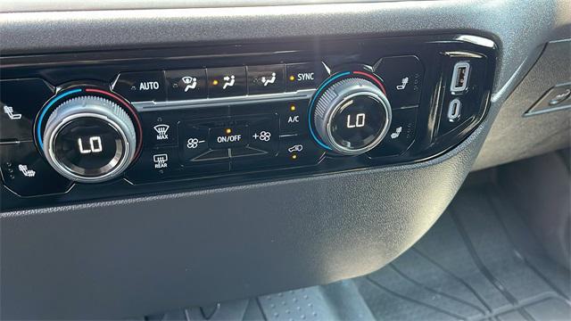new 2025 Chevrolet Silverado 1500 car, priced at $40,053