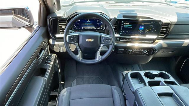 new 2025 Chevrolet Silverado 1500 car, priced at $40,053