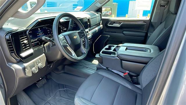 new 2025 Chevrolet Silverado 1500 car, priced at $40,053