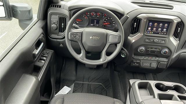 new 2025 Chevrolet Silverado 2500 car, priced at $50,124