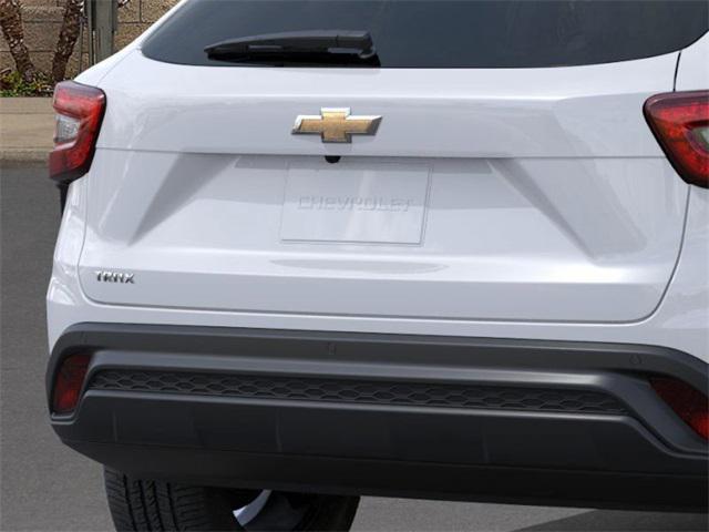 new 2025 Chevrolet Trax car, priced at $19,240