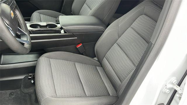 new 2025 Chevrolet Equinox car, priced at $24,961