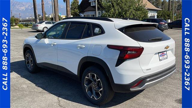 new 2025 Chevrolet Trax car, priced at $25,365