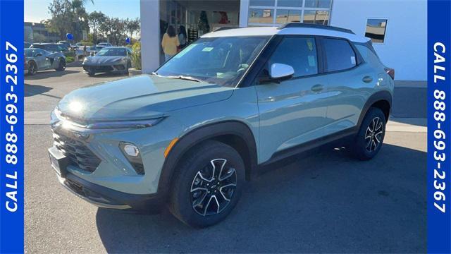 new 2025 Chevrolet TrailBlazer car, priced at $27,192