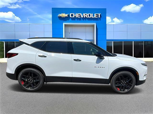 new 2025 Chevrolet Blazer car, priced at $35,610