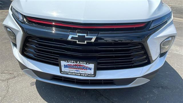new 2025 Chevrolet Blazer car, priced at $35,610