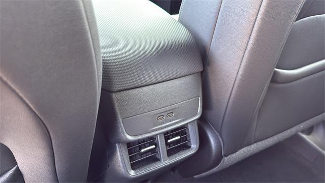 new 2026 Chevrolet Equinox car, priced at $27,370