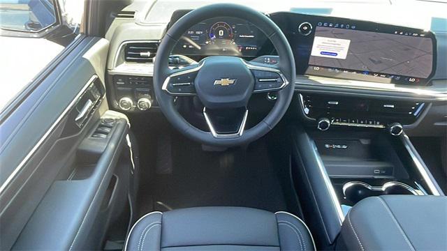 new 2025 Chevrolet Suburban car, priced at $76,160