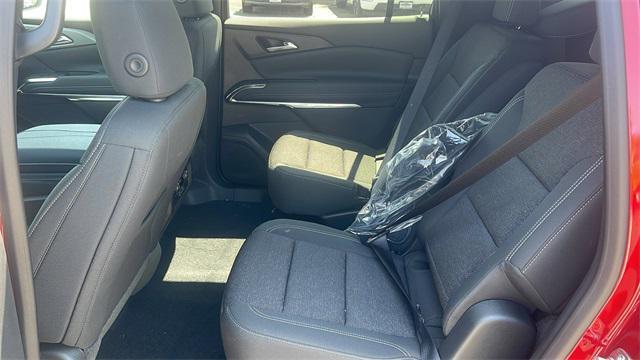 new 2025 Chevrolet Traverse car, priced at $39,615