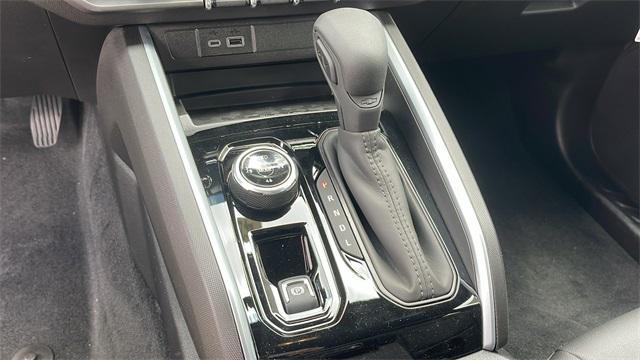 new 2025 Chevrolet Colorado car, priced at $44,715