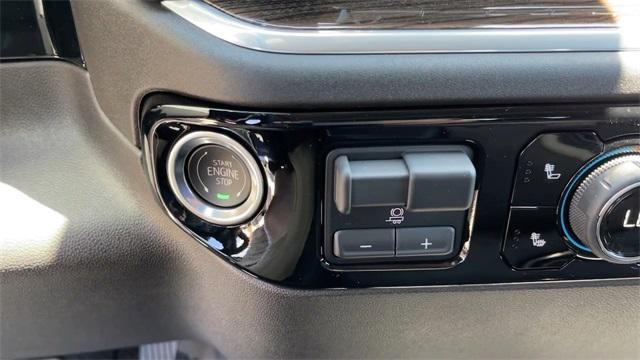 new 2025 Chevrolet Silverado 1500 car, priced at $39,220
