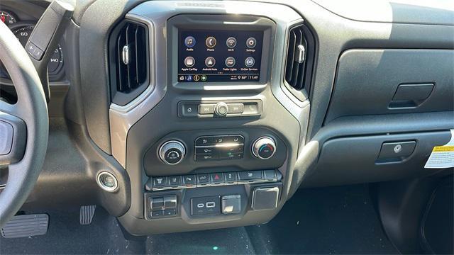 new 2025 Chevrolet Silverado 2500 car, priced at $62,012