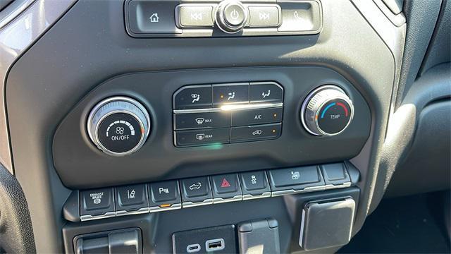 new 2025 Chevrolet Silverado 2500 car, priced at $62,012