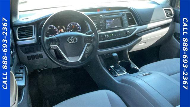 used 2019 Toyota Highlander car, priced at $23,964