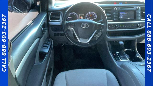 used 2019 Toyota Highlander car, priced at $23,964