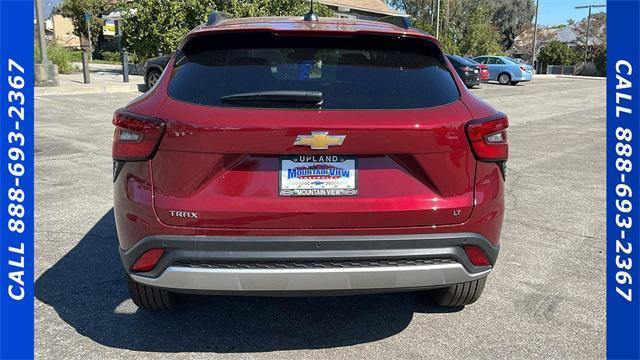 new 2025 Chevrolet Trax car, priced at $26,260