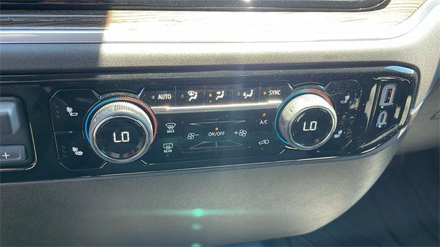 new 2025 Chevrolet Silverado 1500 car, priced at $40,220