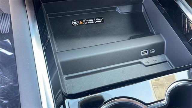 new 2025 Chevrolet Suburban car, priced at $79,450